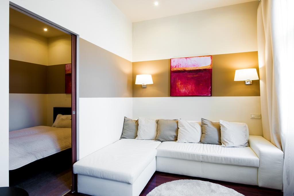 Little Boss Apartment บูดาเปสต์ ภายนอก รูปภาพ